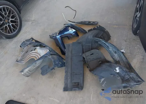 2016 Honda Accord Lx z USA, uszkodzony, nr VIN 1HGCR2F39GA221070